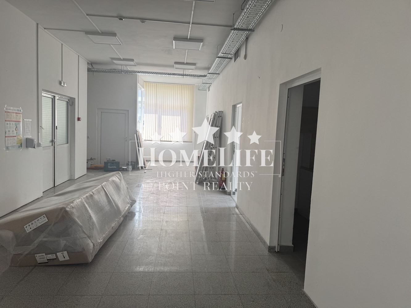 Open space premises for rent, suitable for an office for rent near Paradise Mall-0 Open space for rent, suitable for an office for rent near Paradise Mall - 0