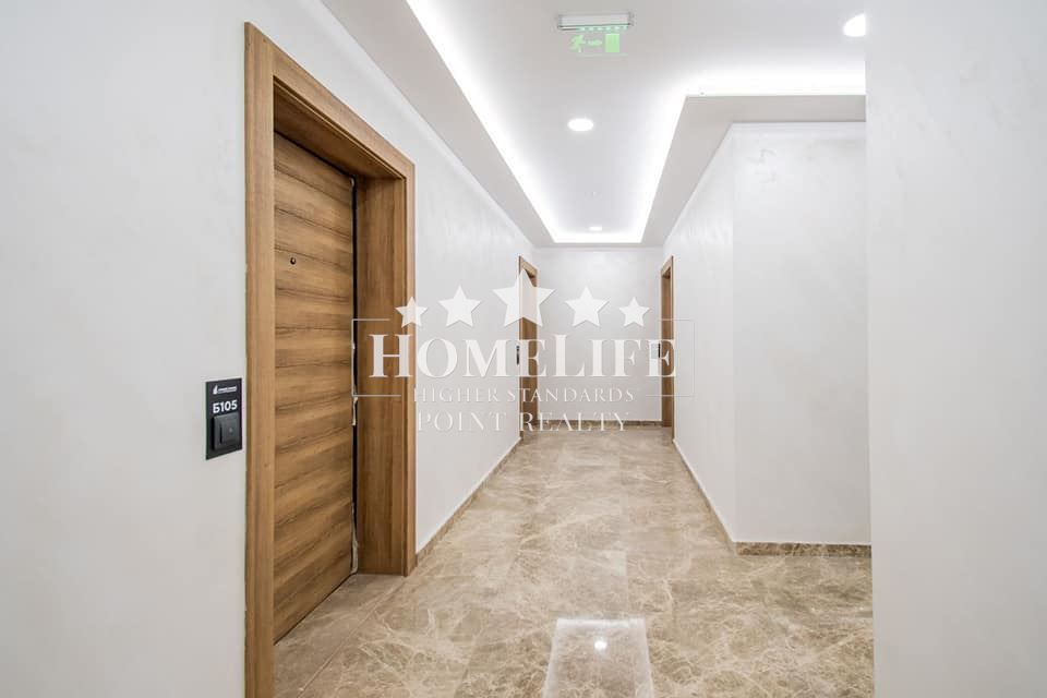 Spacious three-room apartment in the Spacious three-room apartment in the