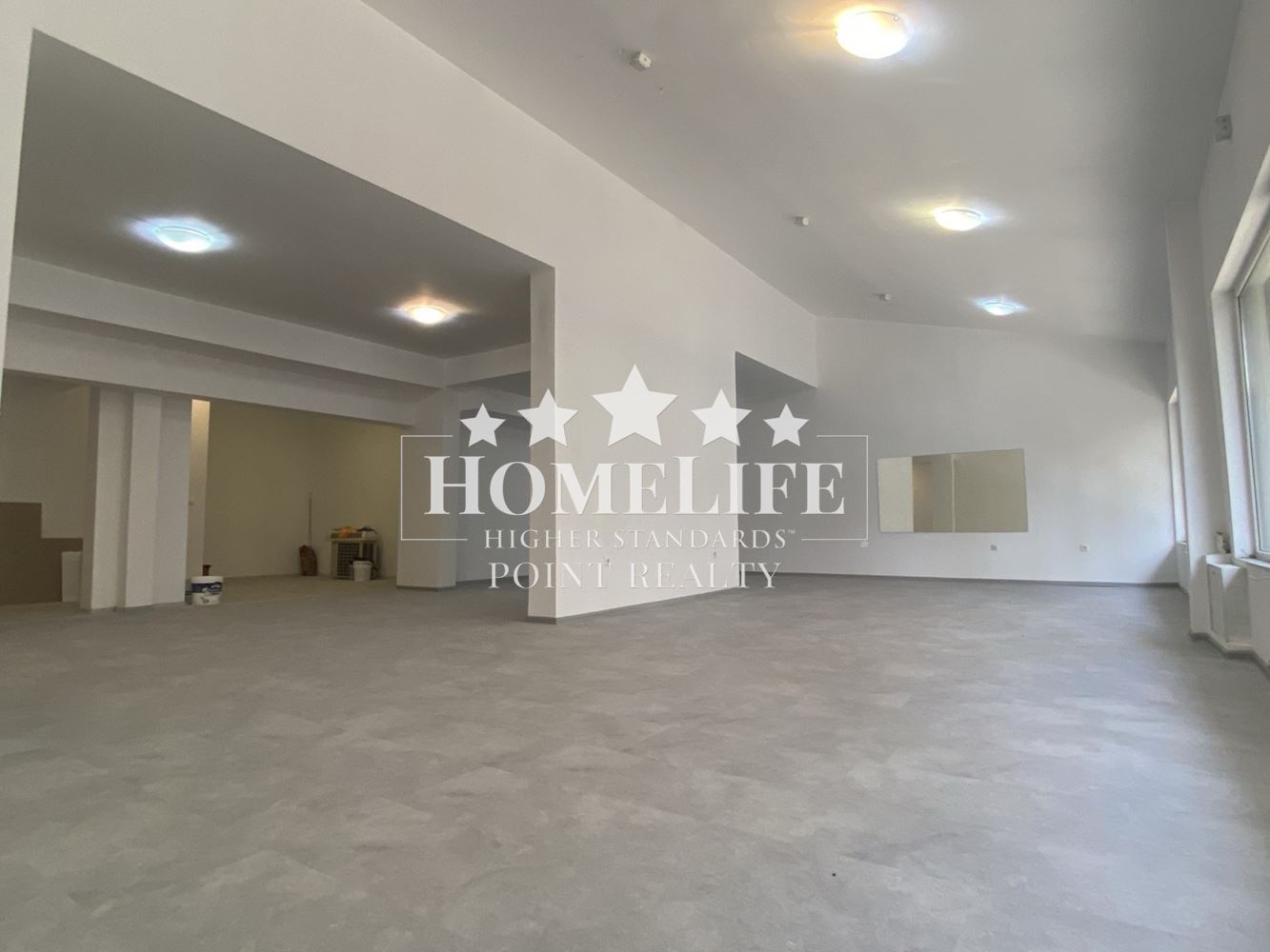 Office for sale in Mladost 4-0 Office for sale in Mladost 4 - 0