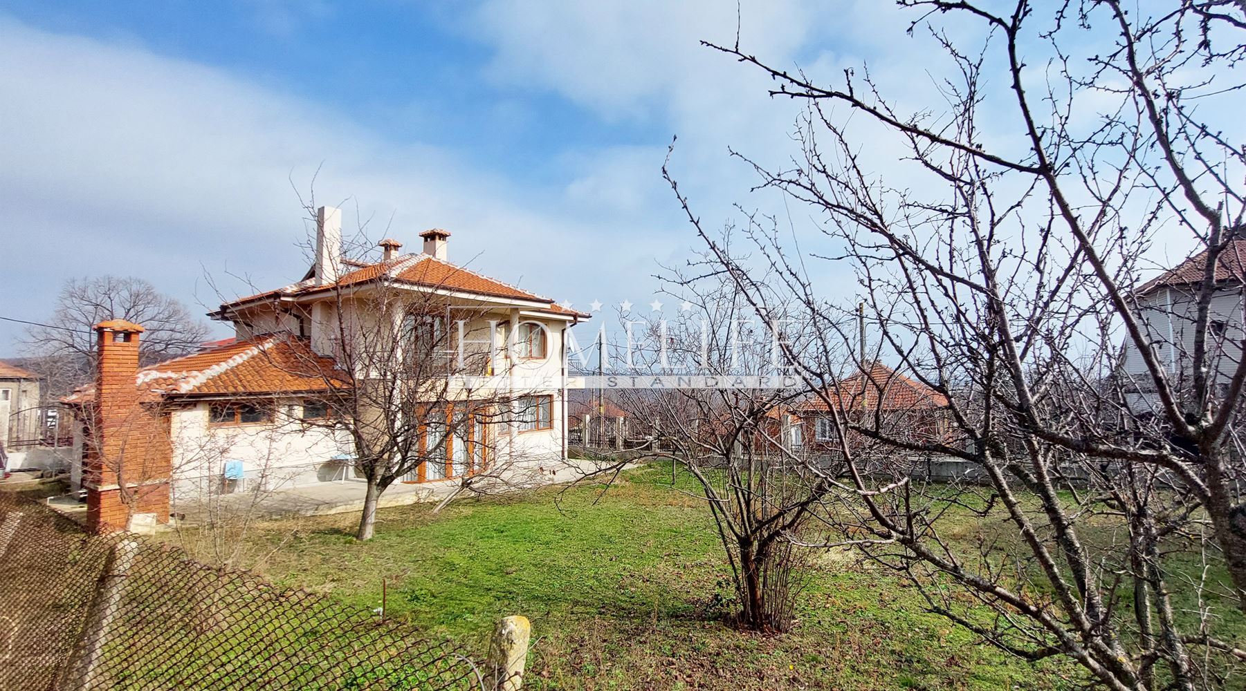 Spacious family house with a yard near the sea - village of Banya, Burgas region-0 Spacious family house with a yard near the sea - village of Banya, Burgas region - 0