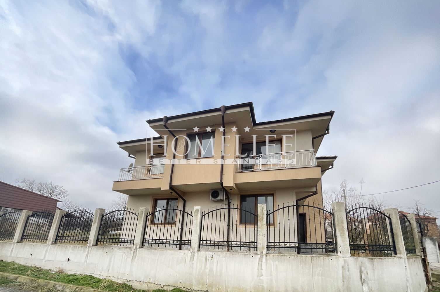 Spacious family house with a yard near the sea - village of Banya, Burgas region-0 Spacious family house with a yard near the sea - village of Banya, Burgas region - 0