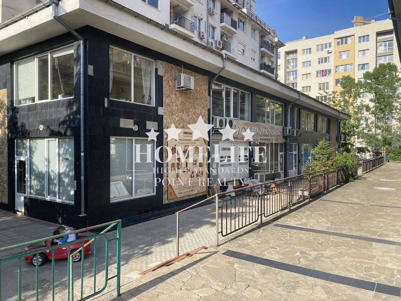 Office for sale in Mladost 4-0 Office for sale in Mladost 4 - 0