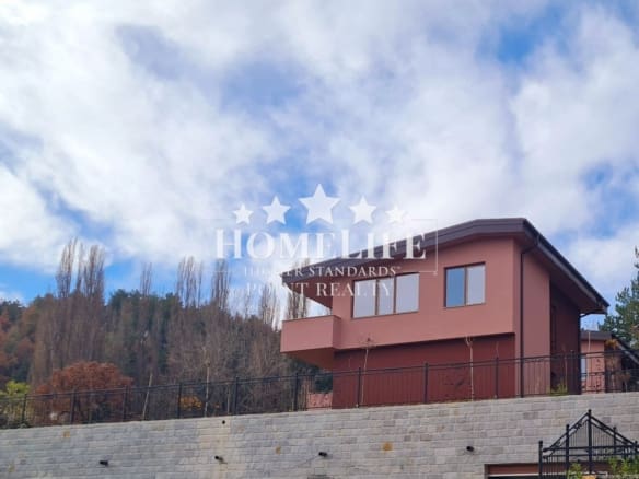 Sunny House in the village of Pancharevo - 0