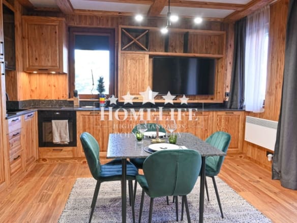 Unique one-bedroom apartment in Bansko for sale - 0