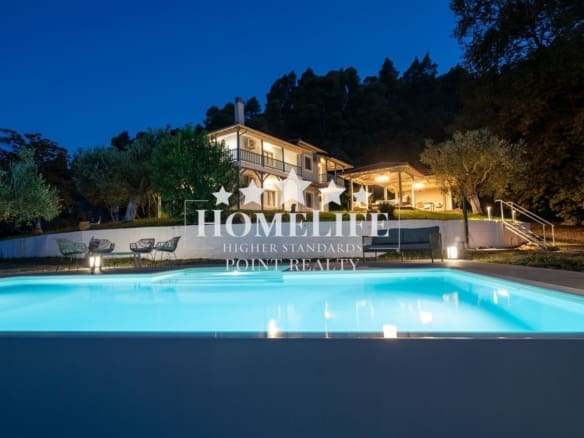 Луксозна къща с панорамни гледки за продажба в Гърция, Вурвуру, Халкидики - 0