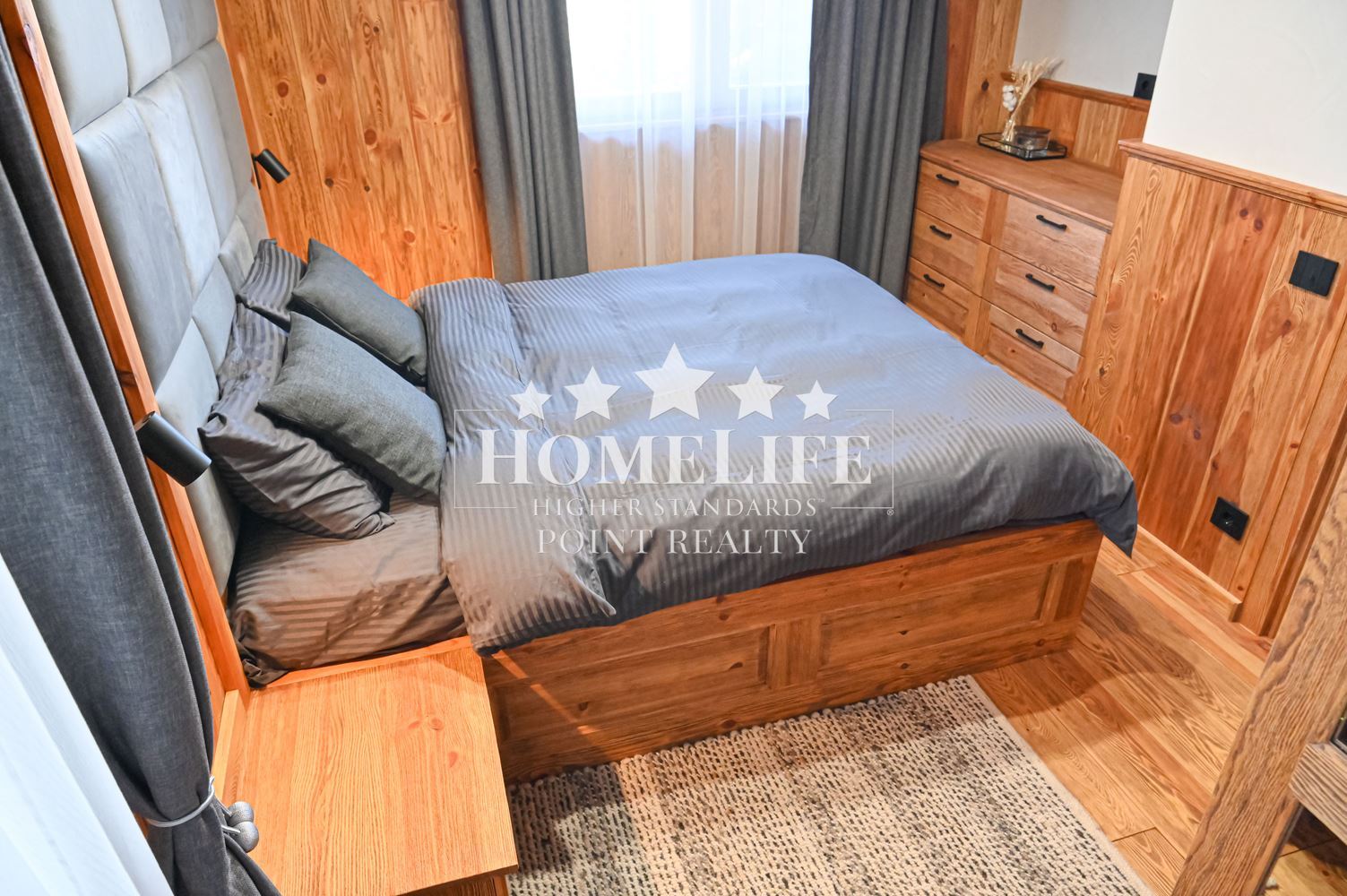 Unique one-bedroom apartment in Bansko for sale-0 Уникален двустаен апартамент в гр. Банско за продажба - 0