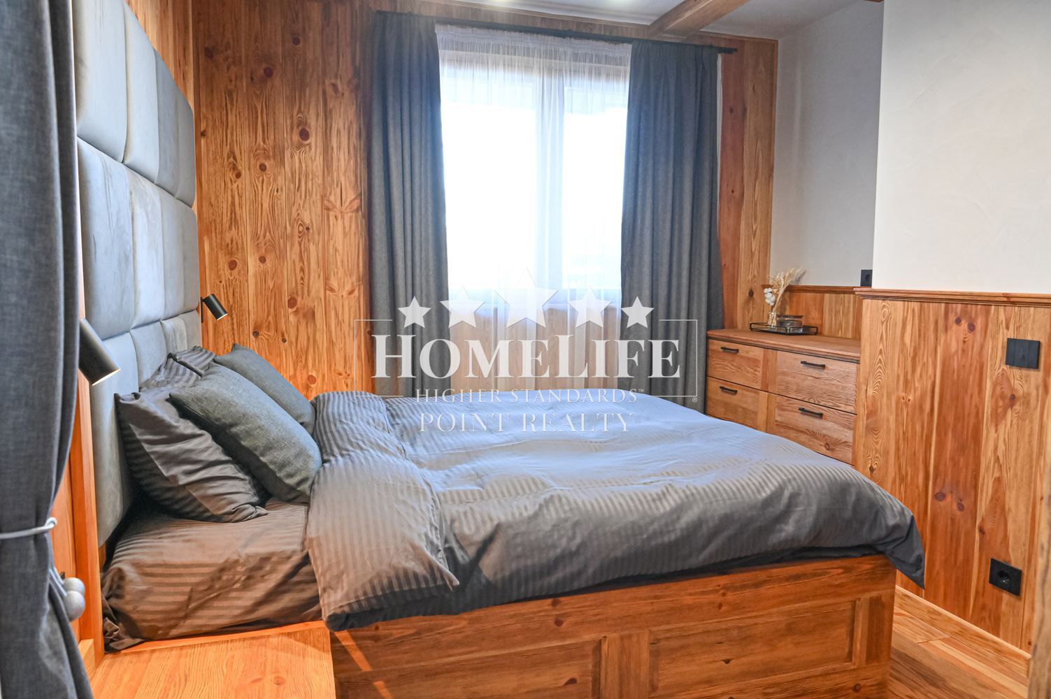 Unique one-bedroom apartment in Bansko for sale-0 Уникален двустаен апартамент в гр. Банско за продажба - 0
